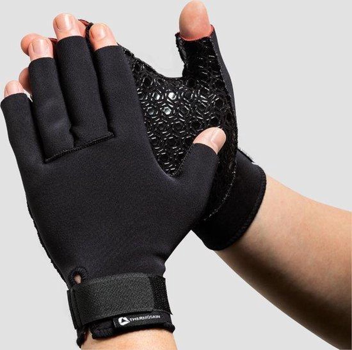 Thermoskin - Thermal Compression Gloves - M - zwart