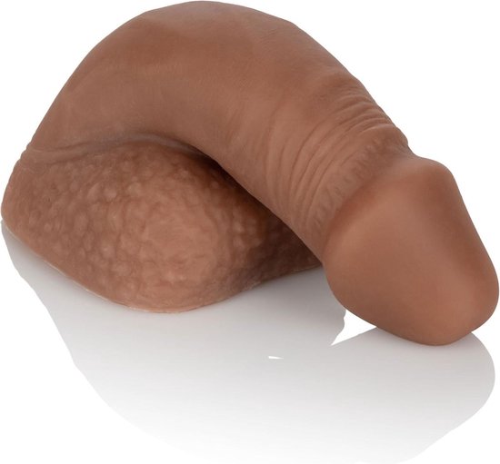 CalExotics - 5 inch Silicone Packing Penis - Dildos Bruine Beige