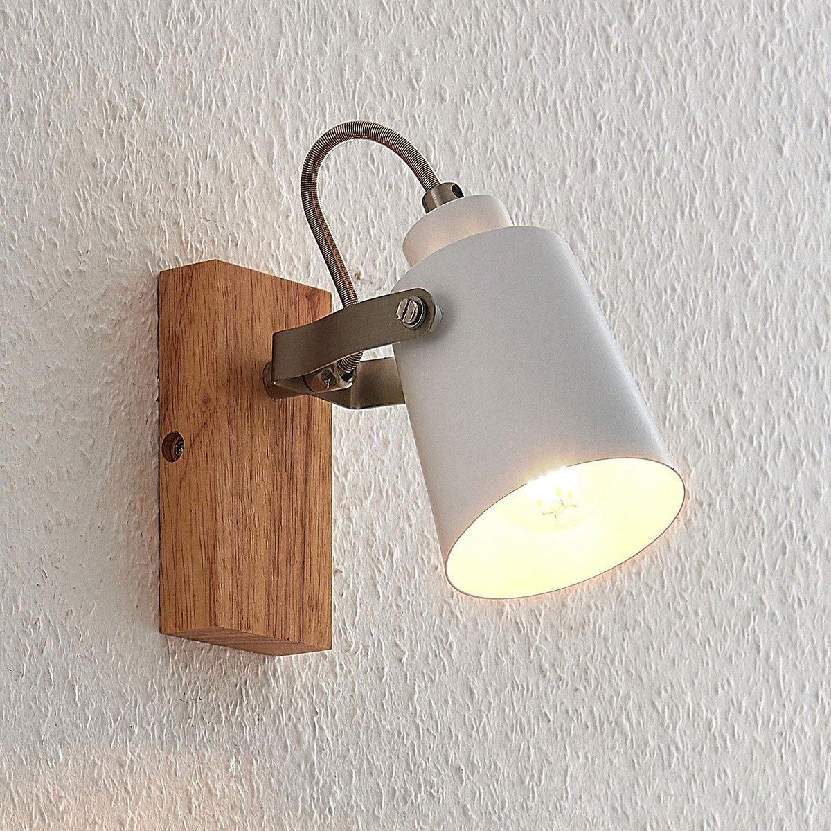 Lindby - wandlamp - 1licht - metaal, hout - H: 12.2 cm - E14 - hout, wit mat