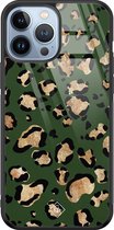 iPhone 13 Pro Max hoesje glass - Luipaard groen | Apple iPhone 13 Pro Max  case | Hardcase backcover zwart
