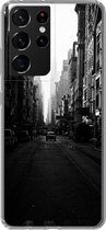 Samsung Galaxy S21 Ultra - Une voiture roule dans une rue calme de New York en noir et blanc - Siliconen
