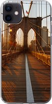 Geschikt voor iPhone 12 mini hoesje - Brooklyn Bridge in New York tijdens zonsondergang - Siliconen Telefoonhoesje