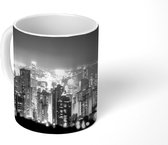 Mok - Een luchtfoto van Hong Kong in de nacht - zwart wit - 350 ML - Beker
