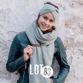 LOT83 | Fijn gebreide knitted, Lange Sjaal | Fem Light Green