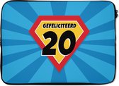Laptophoes 13 inch - Verjaardag cadeau - 20 jaar - Superheldencape - Laptop sleeve - Binnenmaat 32x22,5 cm - Zwarte achterkant
