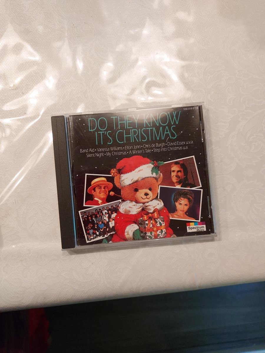 Do They Know It's Christmas: Merry Christmas
