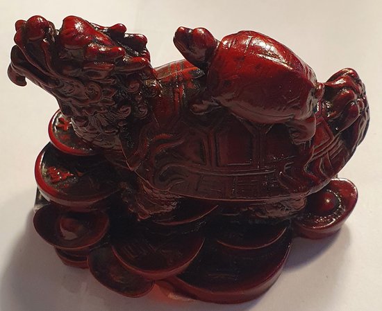 1 x Draak met Schildpad op Rug en Geluksmuntjes – Beeld – Geluksdraak – 10 x 7 x 7 cm