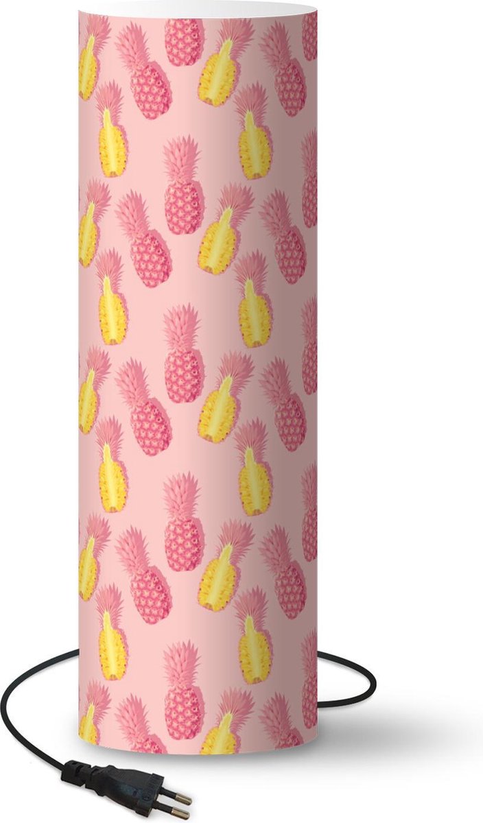 Lamp - Nachtlampje - Tafellamp slaapkamer - Zomer - Ananassen - Patronen - Roze - 50 cm hoog - Ø15.9 cm - Inclusief LED lamp