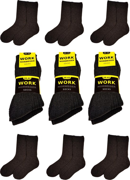 Zes paar donkergrijze werksokken, 'Work Norwéger Socks' op gele etiketten.