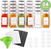 24 Glazen Kruidenpotjes vierkant met Deksel - Kruidenstrooier - Complete set met Strooideksels, Voorbedrukte Stickers en Trechter - Inhoud 120 ml - 10,5 x 4,3 cm