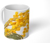 Mok - Een scheef hangende mimosa - 350 ML - Beker