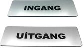 Deurbordje met tekst Ingang Uitgang - Deur Tekstbordje - Deur - Zelfklevend - Bordje - RVS Look - Set van 2 - 150 mm x 50 mm x 1,6 mm - 5 jaar Garantie