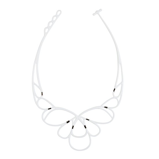 Foto: Batucada ce soir collier van plantaardige oorsprong en hypoallergeen vrouwen ketting met glanzende stukjes antiallergisch wit lengte 40 44 cm effect tattoo ziet er uit als rubber aluminium vegan