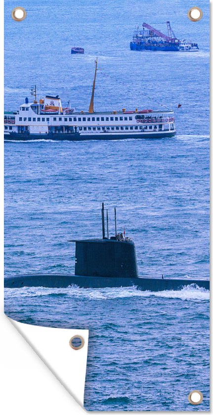 Tuinposter Een onderzeeboot op de zee - 30x60 cm - Tuindoek - Buitenposter