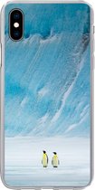 Geschikt voor iPhone Xs Max hoesje - Twee keizerpinguïns voor een ijsberg - Siliconen Telefoonhoesje