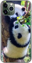 Geschikt voor iPhone 11 Pro hoesje - Panda's - Boom - Natuur - Siliconen Telefoonhoesje