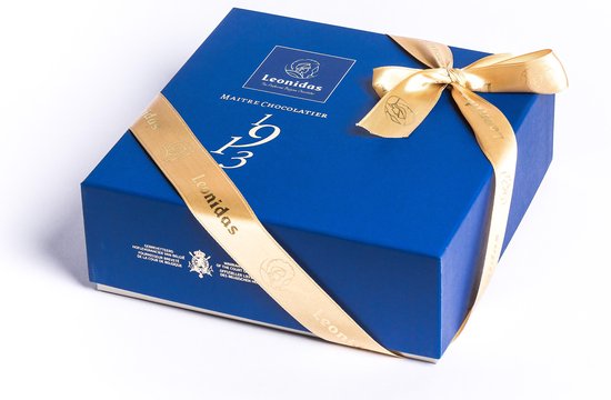 Chocoladecadeau | Leonidas Bonbons | Giftbox Blauw Met 32 Bonbons