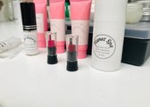 Geschenkset vrouwen - Shampoo - Parfum - Make-up - Box - 20 delig - Samples - Probeer pakket - Cadeau - Set - Uiterlijke verzorging - Masker gezicht - Douchegel - Bodylotion - Huidolie