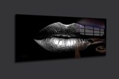 Blackarts - Schilderij - Silveren Lips Top Kwaliteit Plexiglas Met Luxe Ophangsysteem - Zwart En Wit - 65 X 100 Cm