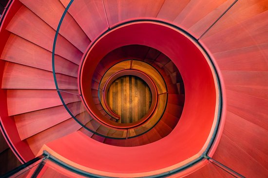 A case of stairs - - Fotokunst op Plexiglas - Incl. blind ophangsysteem en 5 jaar garantie
