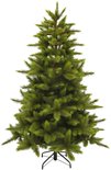 Triumph Tree kunstkerstboom met natuurlijke uitstraling, 155 cm hoog, op een metalen voet.