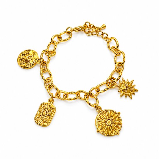 Gouden schakelarmband met vier bedeltjes: zon, schijf, rechthoek met ster en medaillon.