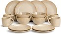 Een 16-delige set beige steengoed servies, inclusief borden, kommen en mokken.