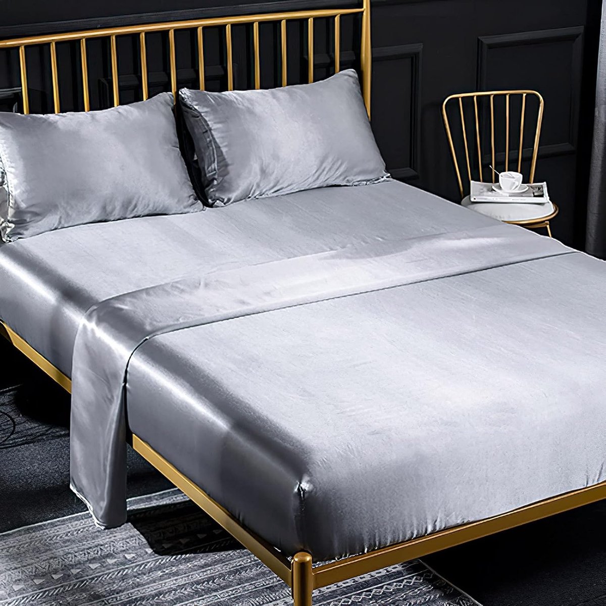 Beddelakenset Effen Satijn 200 x 200 cm Zilver, voor Matrassen tot 35 cm Lakens Set met Laken, Hoeslaken, 2 Kussenslopen