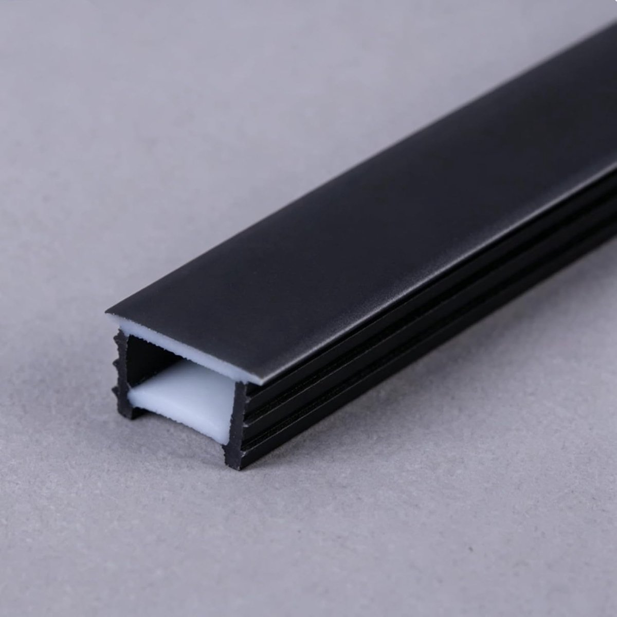 Flexibele LED Siliconen Profiel 3m 12×12mm, Diffuser Kanaal voor LED Strip, Waterdichte Afdekking met Eindkappen & - ShopVlot