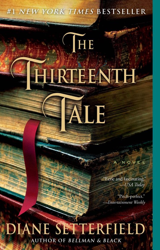 Livre 'The Thirteenth Tale' par Diane Setterfield, livres empilés avec un ruban rouge.