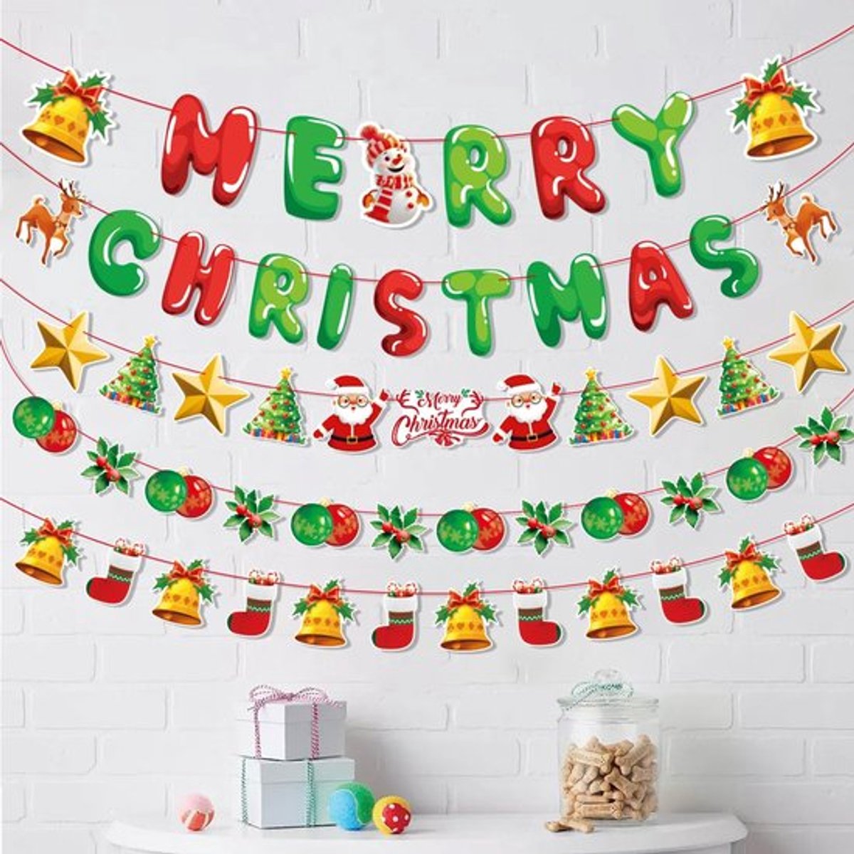 4 stuks rode en groene kerstdecoraties