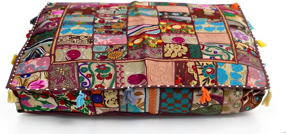 Poef Hoes - Voetenbank Decoratie - Woonkamer Inrichten - Handgemaakt Patchwork Design - 89x89x13 cm - Bruin
