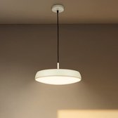 Witte ronde hanglamp met subtiele gouden accenten, hangend aan een zwart snoer aan een wit plafond.
