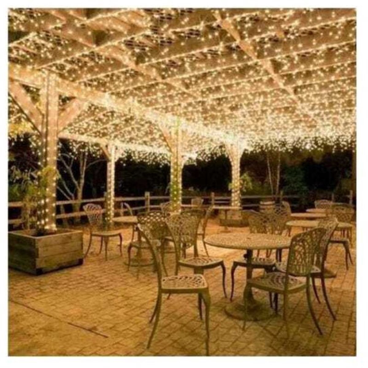Een lichtsnoer van 100geschikt voorergeschikt voor 600 ledlampjes, geschikt voor carnavals, bruiloften, buiten-, tuin- en binnenverlichting (warm wit licht).
