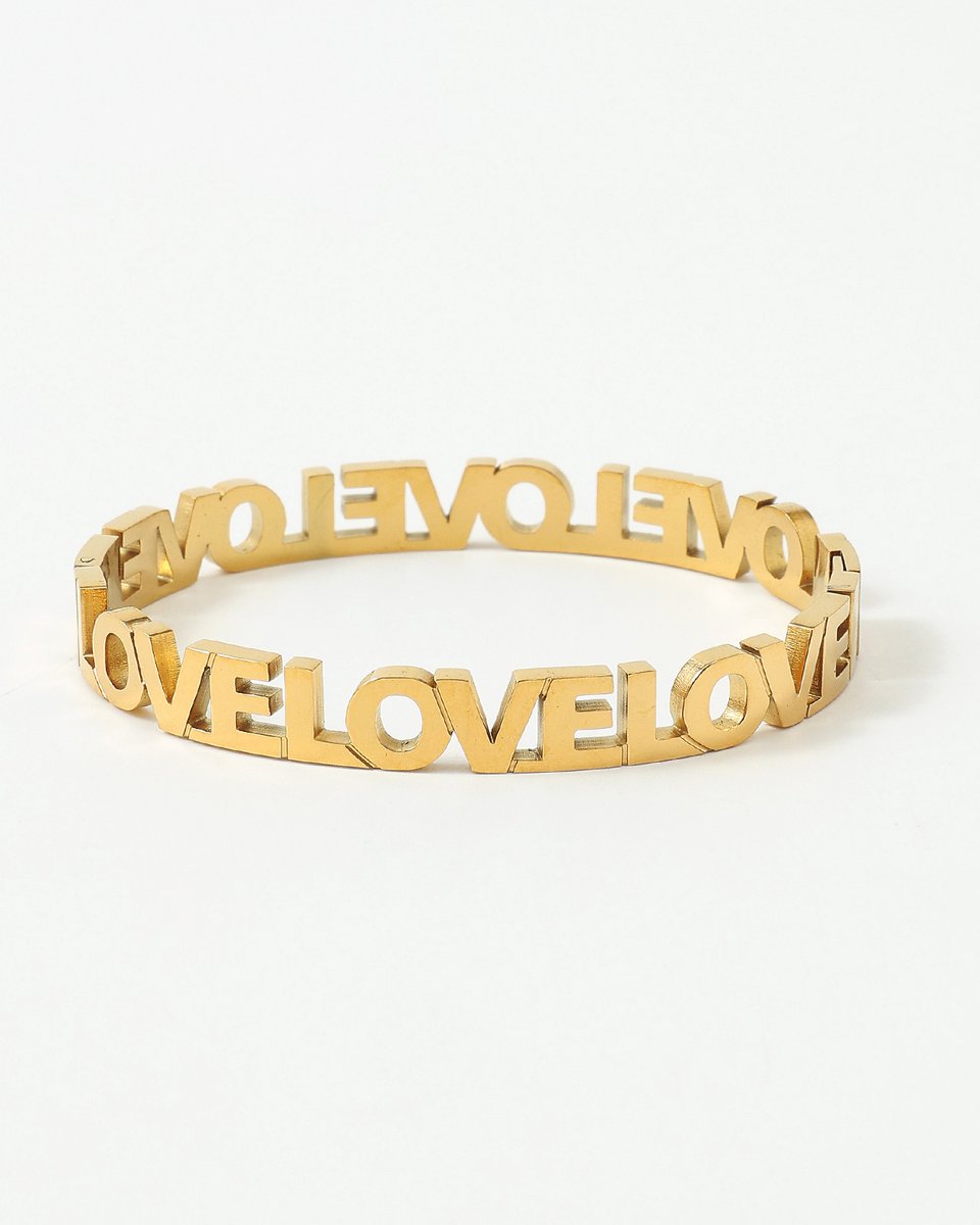 Nouka Dames Armband - Stainless Steel - Goud Gekleurde Bangle - Met Love Tekst - Combineren - Cadeau voor Vrouwen - Cadeau Voor Moeder