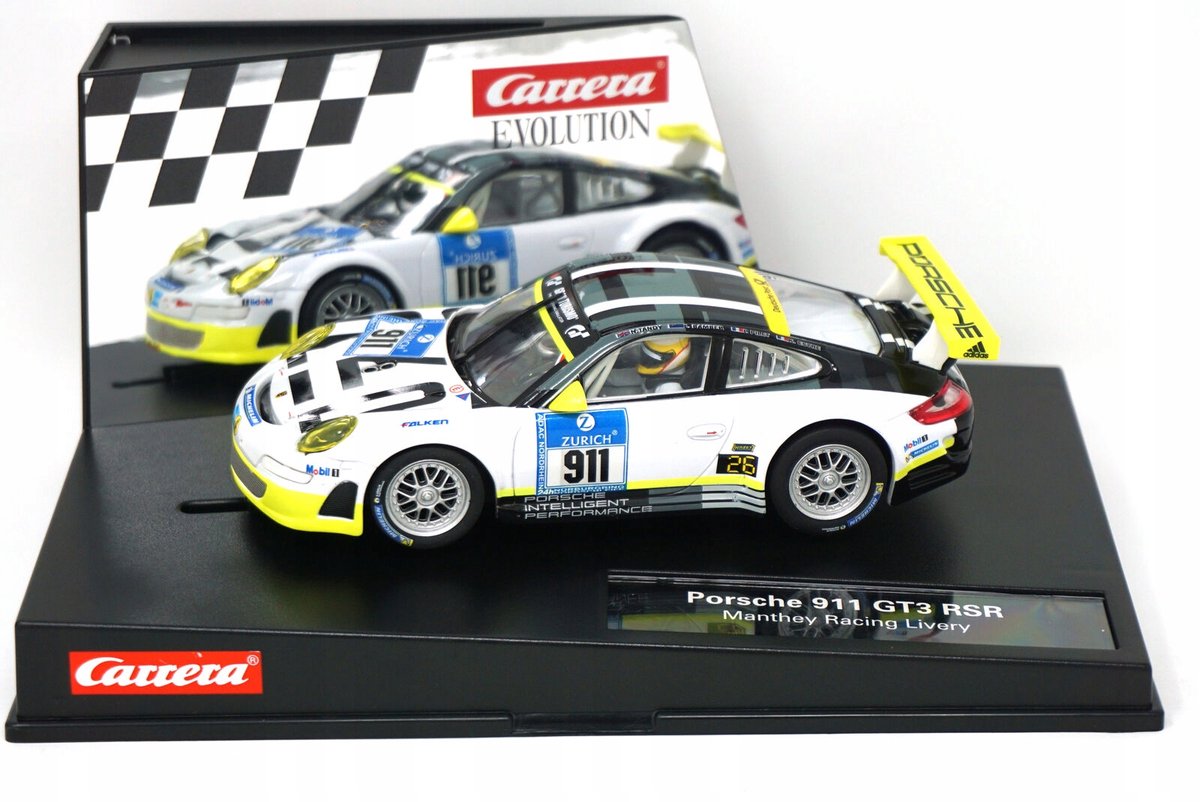 Carrera EVOLUTIE Porsche 911 GT3 RSR Manthey Racing 1:32
