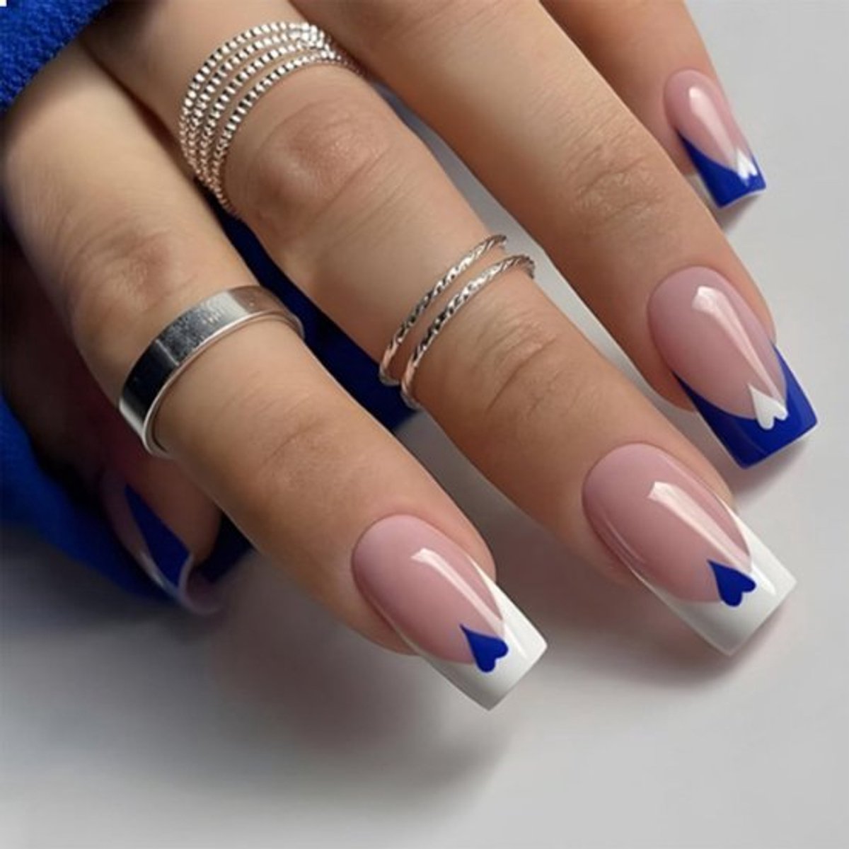 Kunstnagels 24 Stuks - Franse Nagels - Kort/Middellang - Acryl - Herbruikbaar - Nagelverzorgingsset met Vijl - Nepnagels