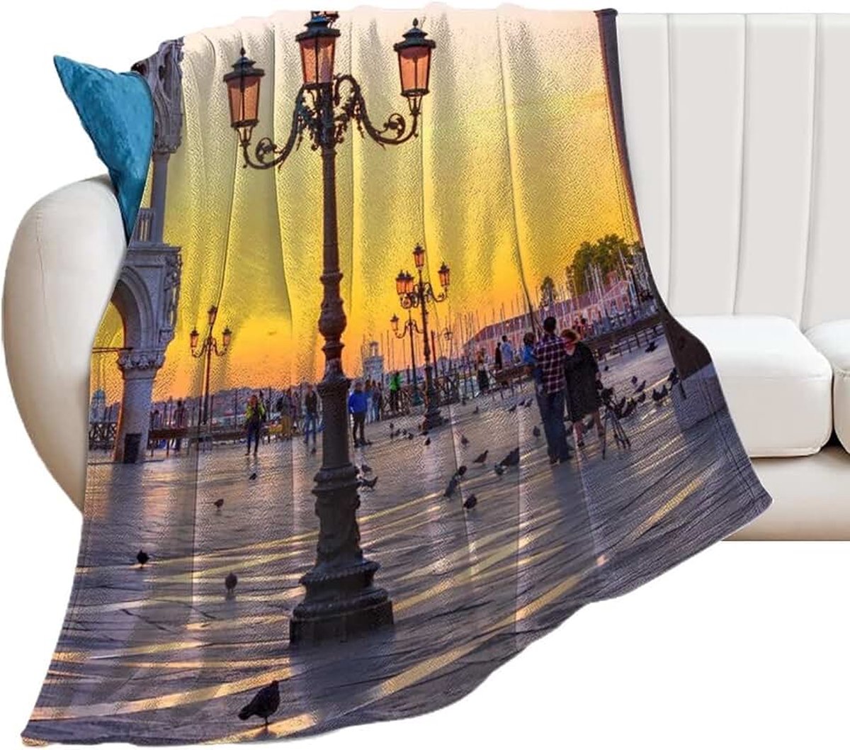 Blanket Plush,Night View of Piazza San Marco, Doge's Palace ,Microfiber Fuzzy Soft Cozy Flannel Throw Blankets for Couch,Bed,Sofa,Camping,Travel