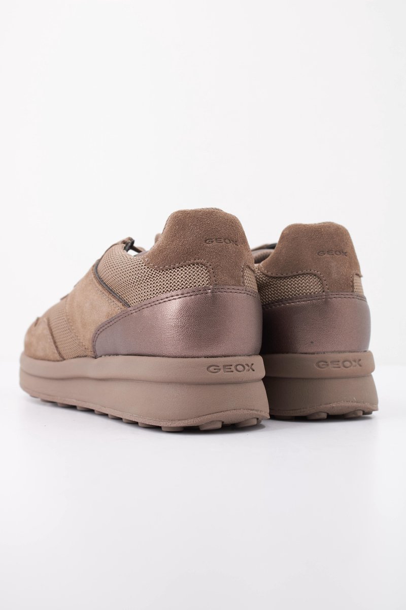 GEOX D RUNNTIX Bruin 38 EU