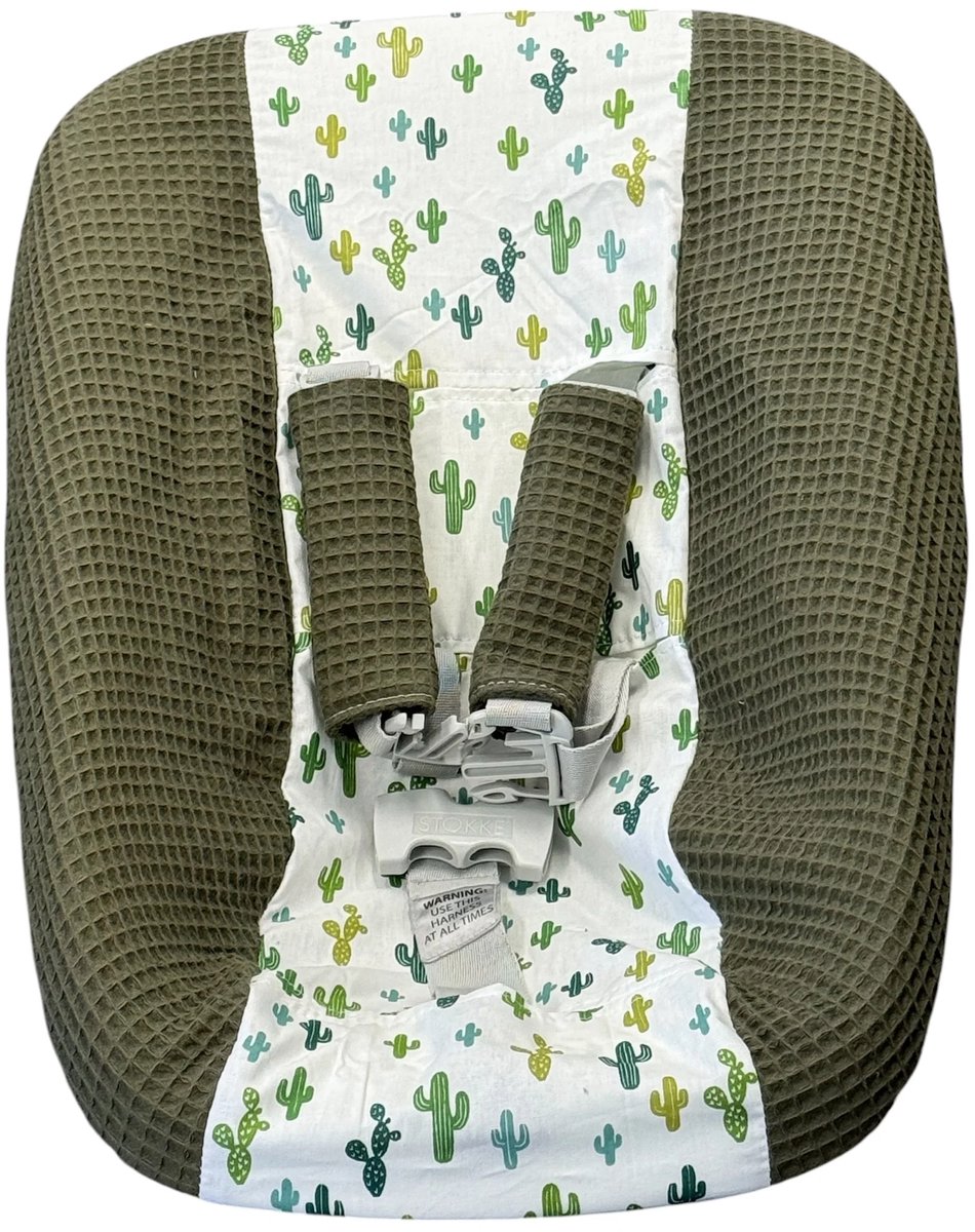 Stokke Tripp Trapp Newborn hoes legergroen cactussen