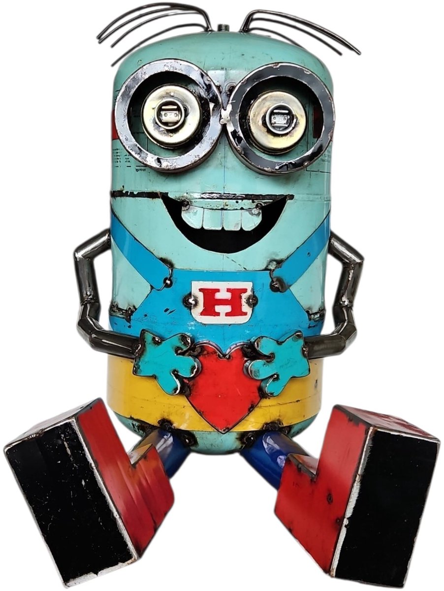 Zittende Metalen Robotfiguur Gerecycled 48cm | Handgemaakt Beeld met Hart | Industrieel Design