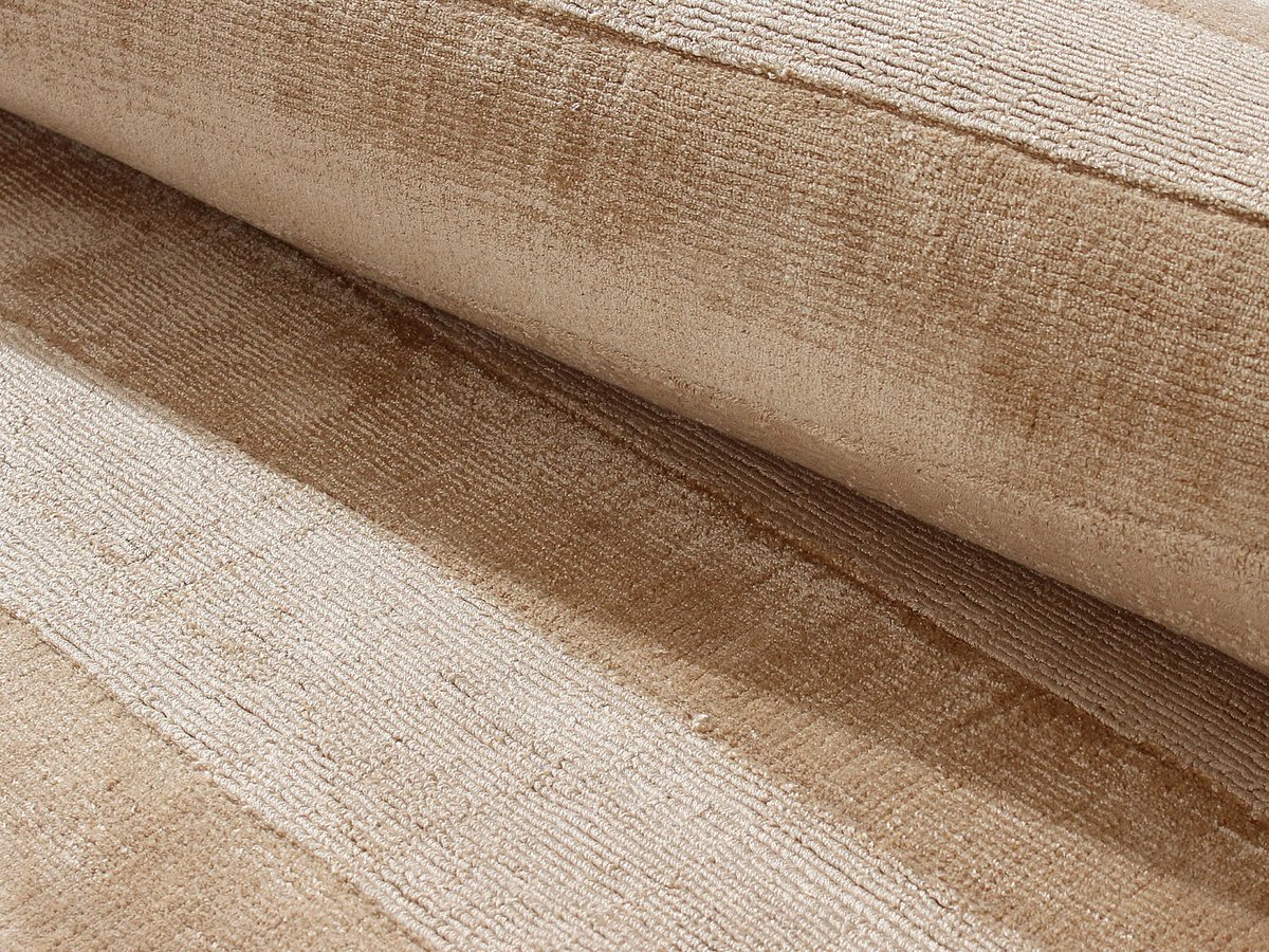 Vente-unique Handgeweven vloerkleed - 160 x 230 cm - Beige - 2200g/m² - BELLARIA