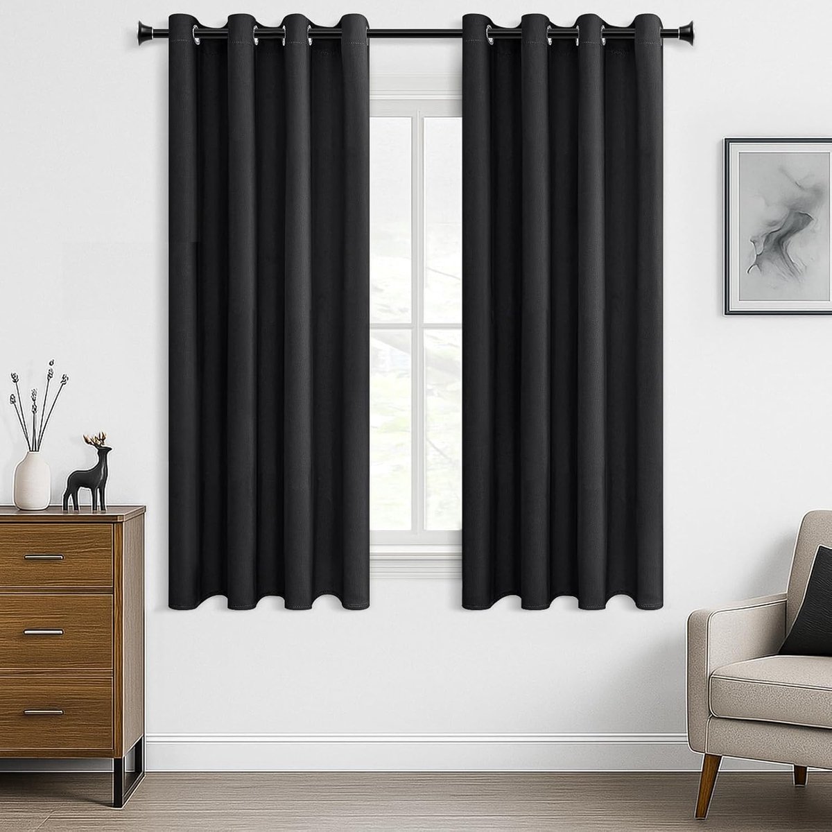 Thermogordijn met ingestanste ringen, ondoorzichtig, kort, modern verduisteringsgordijn voor hotel, kantoor, woonkamer, slaapkamer, kinderkamer, 145 x 140 cm (h x b), zwart, set van 2