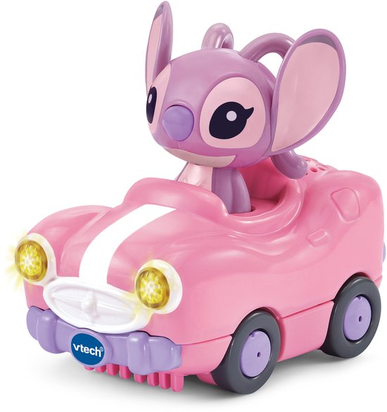 Roze cabrio met Stitch en lichtjes. De auto heeft een witte racestreep op de motorkap.