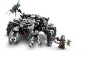 Grijze LEGO Spider Tank met een mandalorian, twee klauwen, vier poten, en Baby Yoda.