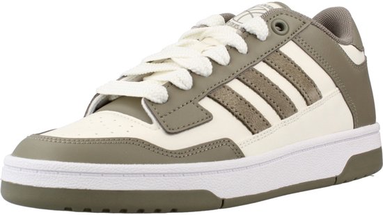 Hoge sneaker met witte veters, crèmekleurige en grijze panelen, en Adidas-strepen.