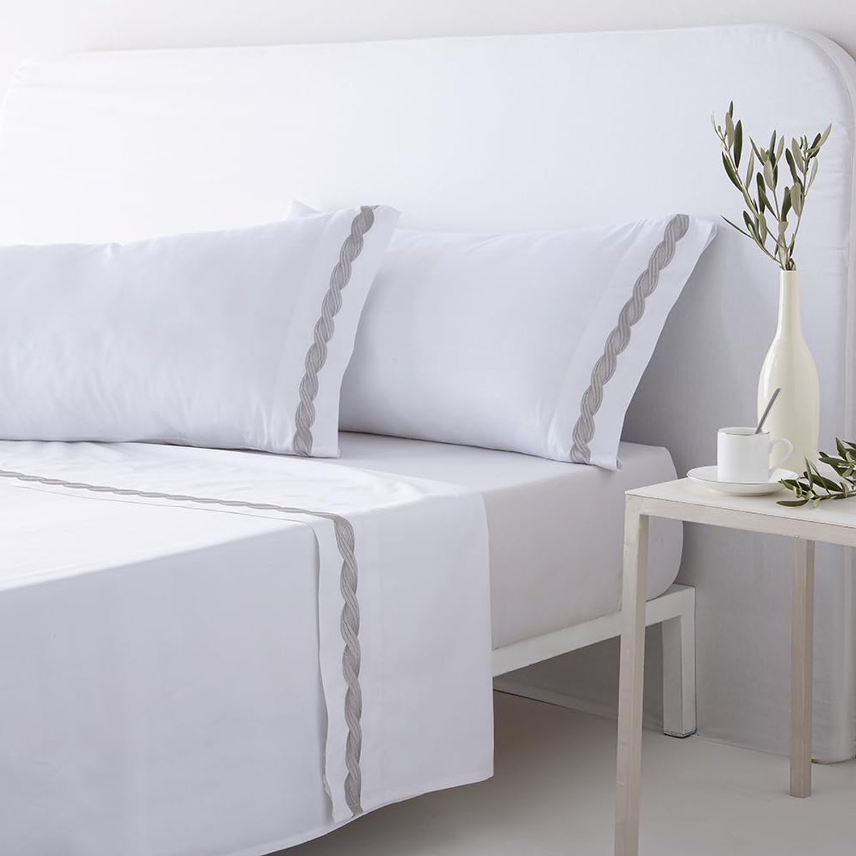 SnelShoppen - Beddengoedset Satijn 300 Draaddichtheid, Wit, Luxe Katoen, Dekbedovertrek en Kussenslopen, Ideaal voor Slaapkamer, Hotelkwaliteit, Comfo