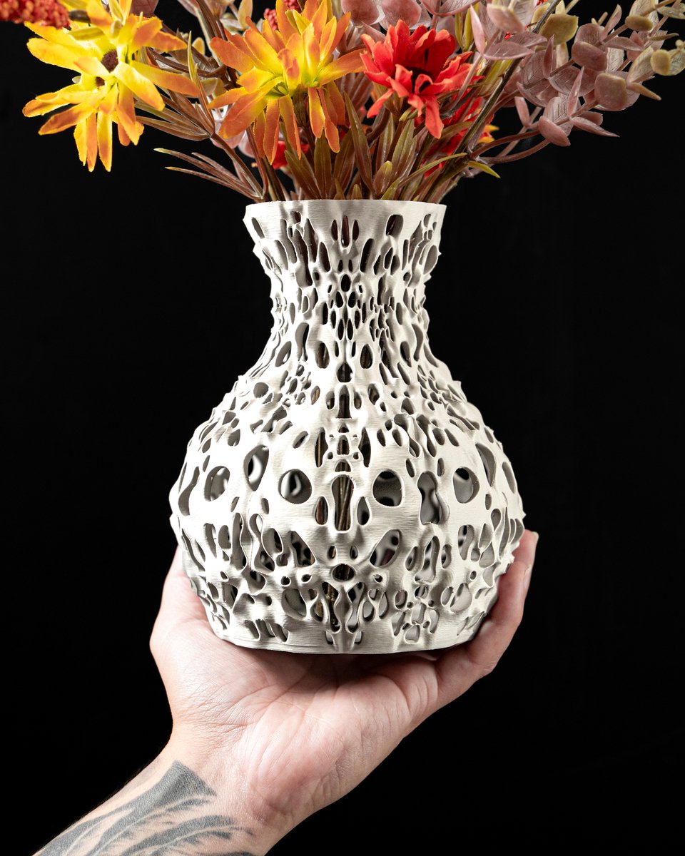 Skushy Vaas Spotted - Geschikt voor Bouwbloemen - Japandi Designvaas voor Droogbloemen en Kunstbloemen - Sculpturale Decoratieve Vaas - Moderne Woondecoratie