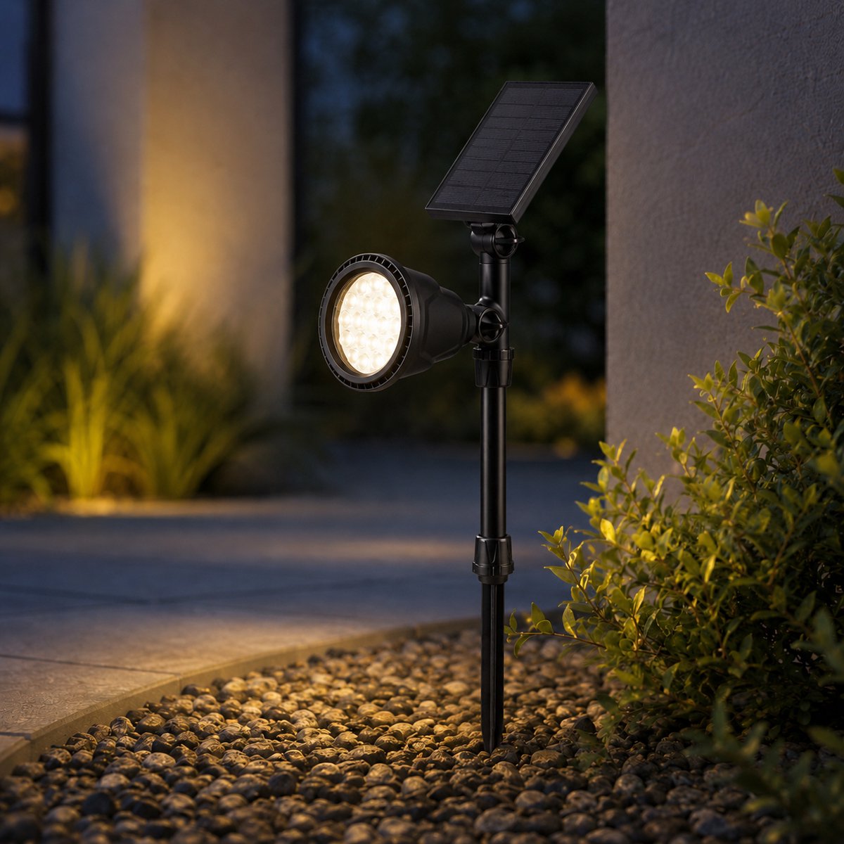 Bol.com Iplux® Solar LED Tuinspot Pro Performance - Slank en krachtig - 600 lumen - 2 lengte standen - Hoge Kwaliteit - Warm Wit... aanbieding