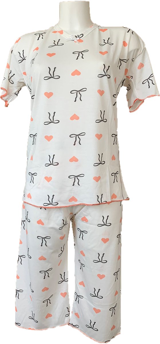 Dames Pyjamaset met Strikjes en Rozebeige Hartjes Patronen - Korte Mouwen Shirt en Driekwart Broek - 95% Katoen en 5% Lycra/Elastaan - Maat L